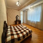 Kirayə (aylıq) 3 otaqlı Yeni Tikili, Elmlər akademiyası metrosu, Yasamal rayonu 9