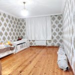 Satılır 3 otaqlı Köhnə Tikili, Azadlıq metrosu, 8-ci mikrorayon, Binəqədi rayonu 8