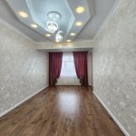 Продажа 3 комнатная Новостройка, 16 двор район 11