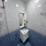 Продажа 3 комнатная Вторичка, 18-й микрорайон район 10