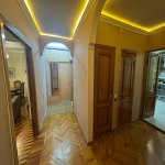 Kirayə (aylıq) 3 otaqlı Köhnə Tikili, Memar Əcəmi metrosu, Nəsimi rayonu 4
