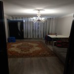 Kirayə (aylıq) 3 otaqlı Köhnə Tikili, Elmlər akademiyası metrosu, Yasamal rayonu 1