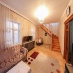 Satılır 5 otaqlı Həyət evi/villa, Neftçilər metrosu, Bakıxanov qəs., Sabunçu rayonu 4