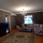 Satılır 4 otaqlı Həyət evi/villa, Neftçilər metrosu, Bakıxanov qəs., Sabunçu rayonu 2