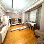 Kirayə (aylıq) 3 otaqlı Yeni Tikili, Neftçilər metrosu, 8-ci kilometr, Nizami rayonu 1