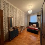 Kirayə (aylıq) 3 otaqlı Yeni Tikili, Neftçilər metrosu, 8-ci kilometr, Nizami rayonu 1