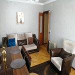 Продажа 3 комнатная Вторичка, м. Эльмляр Академиясы метро, пос. Ясамал, Ясамал район 1