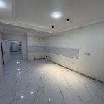 Продажа 3 комнатная Новостройка, İnşaatçılar метро, пос. Йени Ясамал, Ясамал район 4