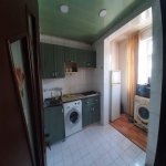 Kirayə (aylıq) 3 otaqlı Köhnə Tikili, Azadlıq metrosu, 7-ci mikrorayon, Binəqədi rayonu 7