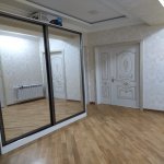 Kirayə (aylıq) 3 otaqlı Yeni Tikili, Xalqlar dostluğu metrosu, Nizami rayonu 9