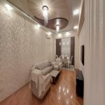 Продажа 2 комнатная Новостройка, İnşaatçılar метро, пос. Ясамал, Ясамал район 1