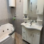 Kirayə (aylıq) 4 otaqlı Yeni Tikili, Gənclik metrosu, Nərimanov rayonu 14
