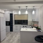 Kirayə (aylıq) 3 otaqlı Yeni Tikili, Memar Əcəmi metrosu, 5-ci mikrorayon, Nəsimi rayonu 5