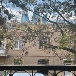 Kirayə (aylıq) 2 otaqlı Köhnə Tikili, İçərişəhər metrosu, Səbail rayonu 1