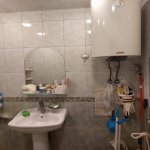 Kirayə (aylıq) 3 otaqlı Köhnə Tikili, Elmlər akademiyası metrosu, Yasamal rayonu 8