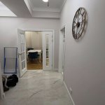 Посуточно 2 комнатная Новостройка, м. Эльмляр Академиясы метро, Ясамал район 10