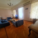 Kirayə (günlük) 2 otaqlı Köhnə Tikili, Sahil metrosu, ISR Plaza, Səbail rayonu 3