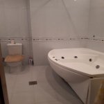 Kirayə (günlük) 4 otaqlı Yeni Tikili, Nizami metrosu, Yasamal qəs., Yasamal rayonu 3