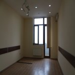 Kirayə (aylıq) 5 otaqlı Ofis, Gənclik metrosu, Nəsimi rayonu 2