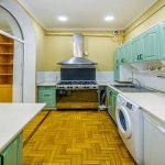 Kirayə (günlük) 4 otaqlı Köhnə Tikili, Sahil metrosu, Səbail rayonu 52