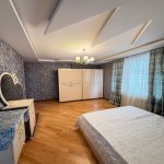 Продажа 3 комнатная Новостройка, İnşaatçılar метро, Ясамал район 9