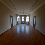 Satılır 8 otaqlı Həyət evi/villa, Badamdar qəs., Səbail rayonu 13