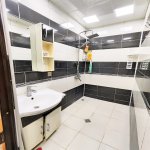 Продажа 3 комнатная Вторичка, Хетаи район 11