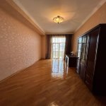 Kirayə (aylıq) 4 otaqlı Köhnə Tikili, Sahil metrosu, Səbail rayonu 12