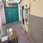 Продажа 4 комнатная Вторичка, м. Эльмляр Академиясы метро, пос. Ясамал, Ясамал район 1