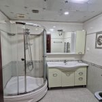Kirayə (aylıq) 3 otaqlı Yeni Tikili, Memar Əcəmi metrosu, 3-cü mikrorayon, Moskva univermağı, Nəsimi rayonu 14