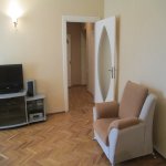 Посуточно 2 комнат Вторичка, м. 28 Мая метро, Сябаиль район 5