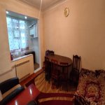 Kirayə (aylıq) 3 otaqlı Köhnə Tikili, Memar Əcəmi metrosu, 5-ci mikrorayon, Nəsimi rayonu 8