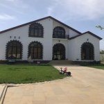 House with Garden, Villa For Rent