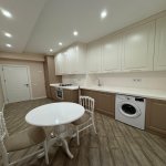 Kirayə (aylıq) 3 otaqlı Yeni Tikili, Xalqlar dostluğu metrosu, 8-ci kilometr, Nizami rayonu 5