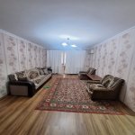Kirayə (aylıq) 3 otaqlı Köhnə Tikili, Elmlər akademiyası metrosu, Yasamal qəs., Yasamal rayonu 1