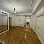 Kirayə (aylıq) 4 otaqlı Yeni Tikili, Badamdar qəs., Səbail rayonu 14