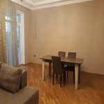 Kirayə (aylıq) 4 otaqlı Köhnə Tikili, Elmlər akademiyası metrosu, Yasamal rayonu 4