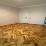 Продажа 4 комнат Вторичка, м. Эльмляр Академиясы метро, Ясамал район 4