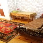 Kirayə (aylıq) 3 otaqlı Köhnə Tikili, Elmlər akademiyası metrosu, Yasamal rayonu 7