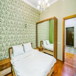 Kirayə (günlük) 3 otaqlı Köhnə Tikili, Sahil metrosu, Səbail rayonu 14