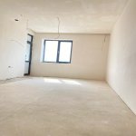 Продажа 2 комнатная Новостройка, İnşaatçılar метро, Ясамал район 9