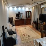 Kirayə (aylıq) 3 otaqlı Köhnə Tikili, Elmlər akademiyası metrosu, Yasamal rayonu 3