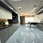 Аренда 3 комнатная Новостройка, Белый город, Хетаи район 12