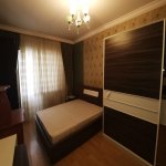 Kirayə (aylıq) 5 otaqlı Köhnə Tikili, Xalqlar dostluğu metrosu, Nizami rayonu 5