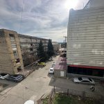 Продажа 3 комнатная Вторичка, м. Эльмляр Академиясы метро, пос. Ясамал, Ясамал район 1