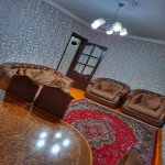 Kirayə (aylıq) 3 otaqlı Köhnə Tikili, İnşaatçılar metrosu, Yasamal rayonu 1
