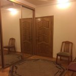 Kirayə (günlük) 3 otaqlı Köhnə Tikili, Sahil metrosu, Səbail rayonu 3