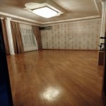 Kirayə (aylıq) 3 otaqlı Köhnə Tikili, Neftçilər metrosu, Bakıxanov qəs., Sabunçu rayonu 2