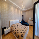 Продажа 3 комнатная Новостройка, İnşaatçılar метро, Ясамал район 10