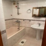 Satılır 3 otaqlı Köhnə Tikili, Neftçilər metrosu, 8-ci kilometr, Nizami rayonu 14